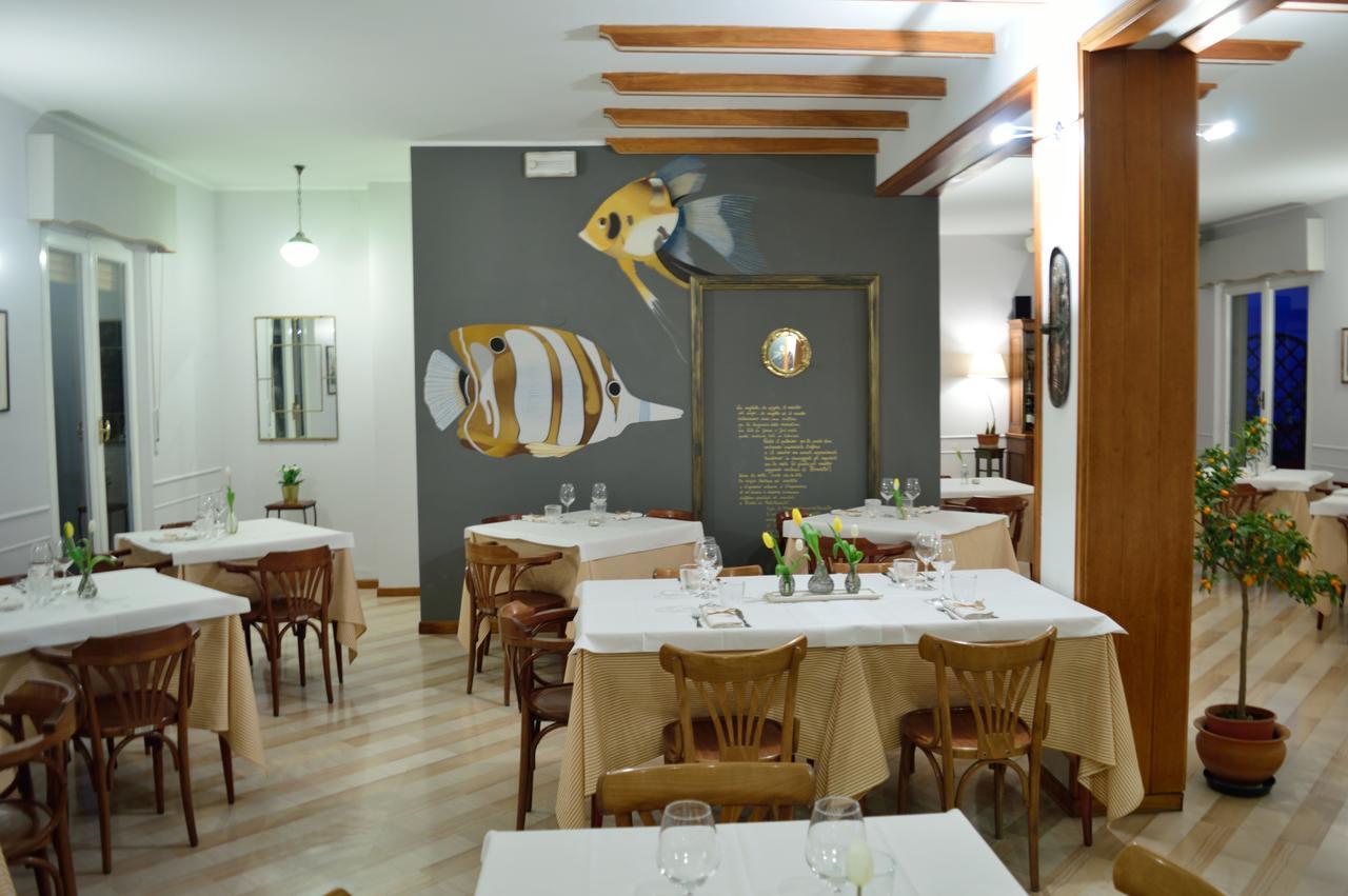 פורטו רקנאטי Hotel Bianchi Nicola מראה חיצוני תמונה