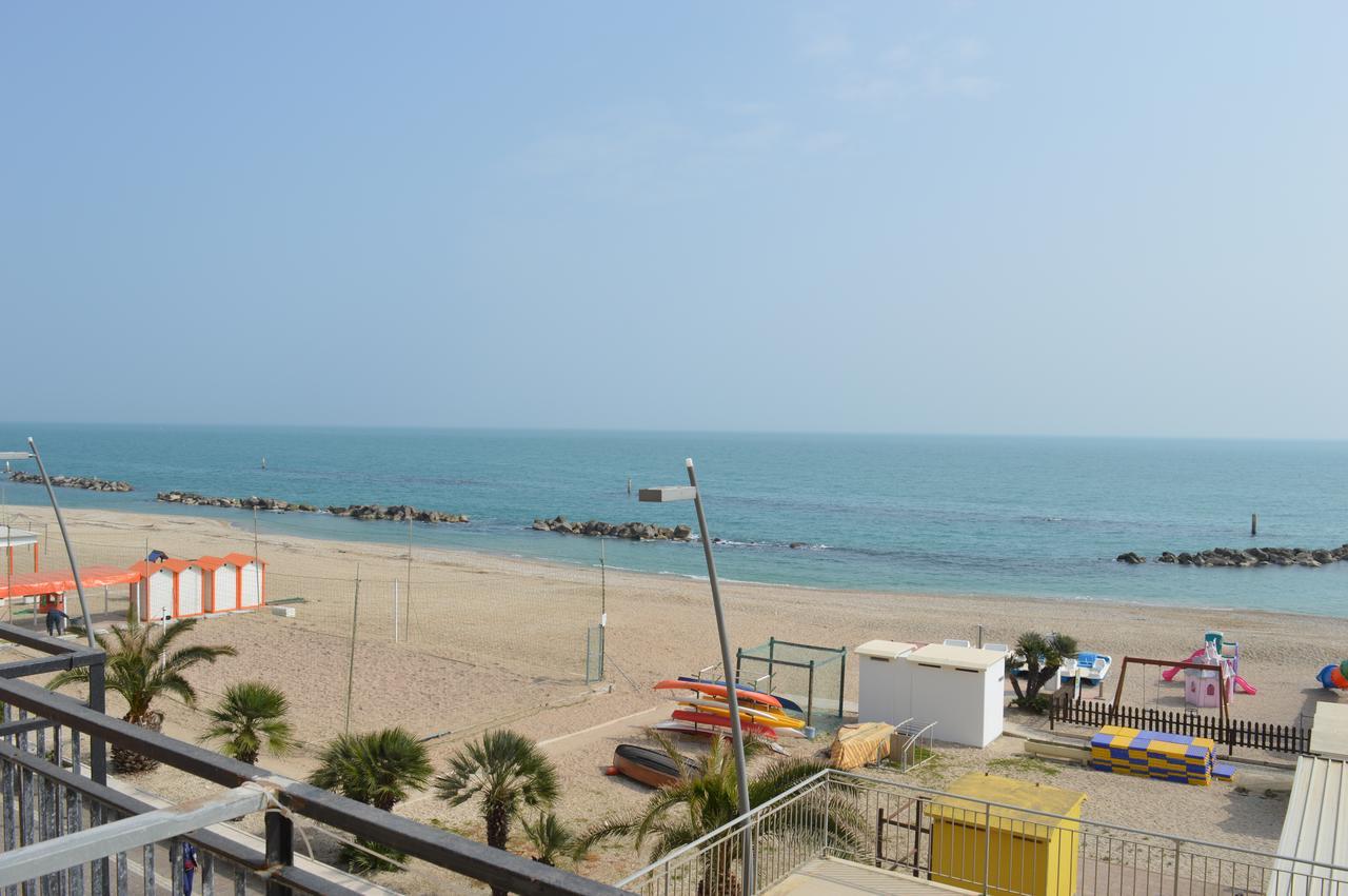 פורטו רקנאטי Hotel Bianchi Nicola מראה חיצוני תמונה