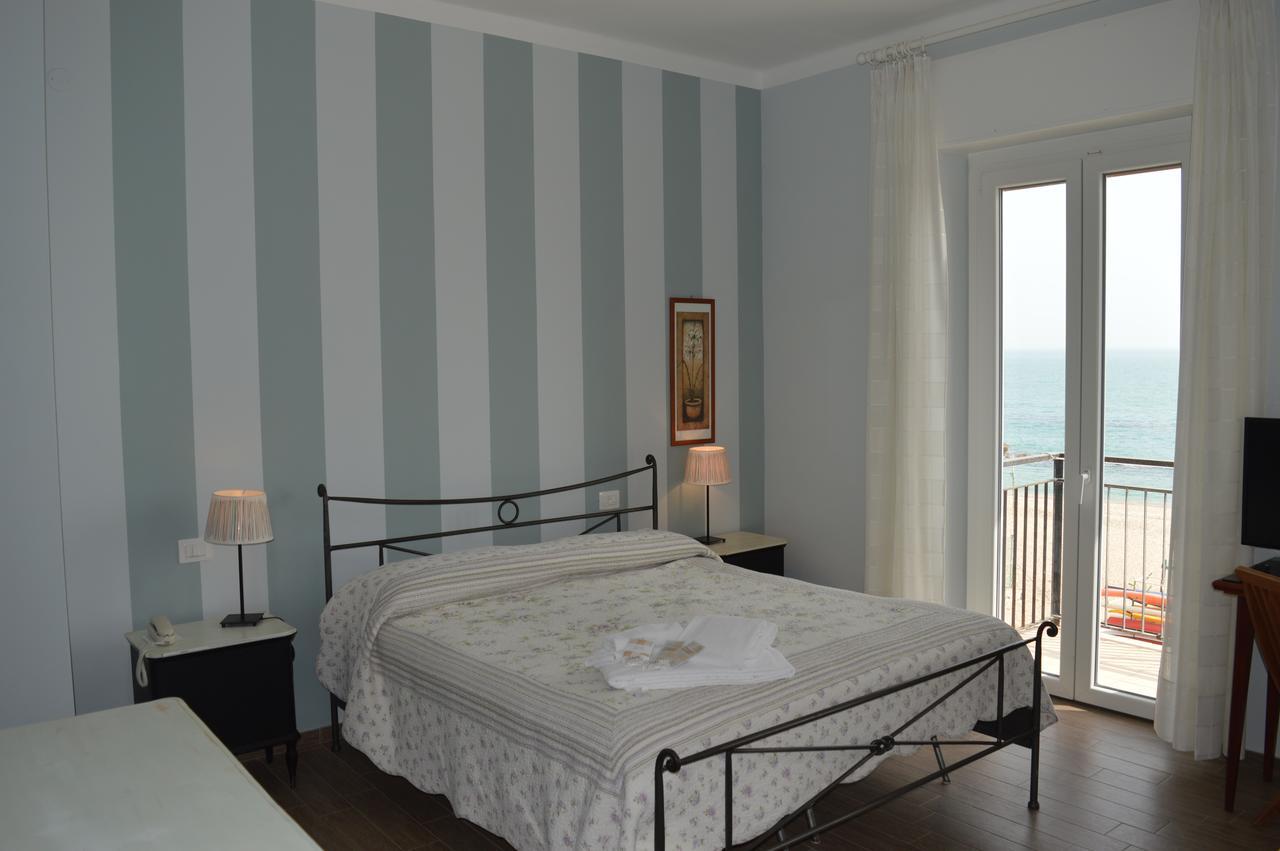 פורטו רקנאטי Hotel Bianchi Nicola מראה חיצוני תמונה