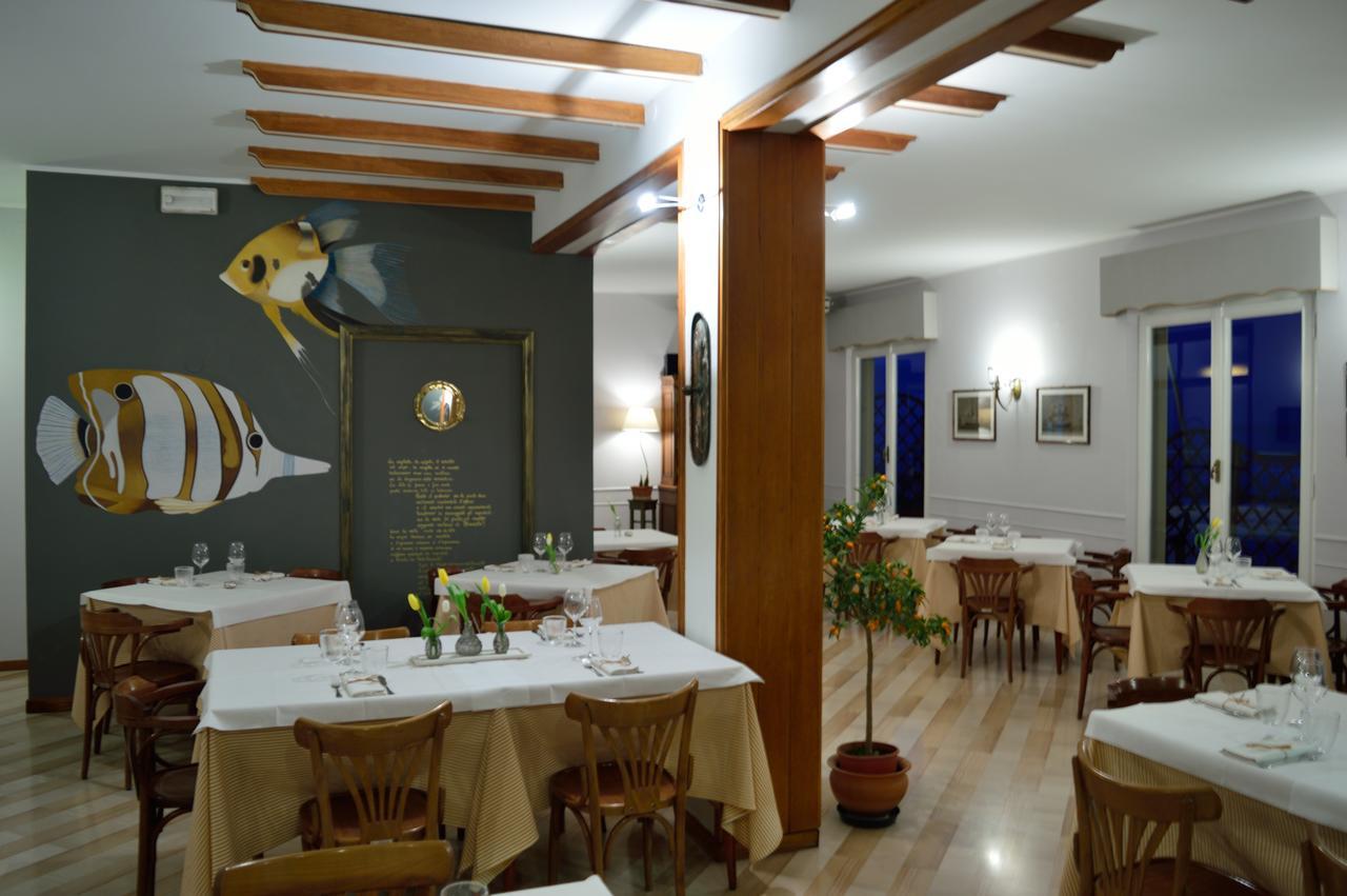 פורטו רקנאטי Hotel Bianchi Nicola מראה חיצוני תמונה