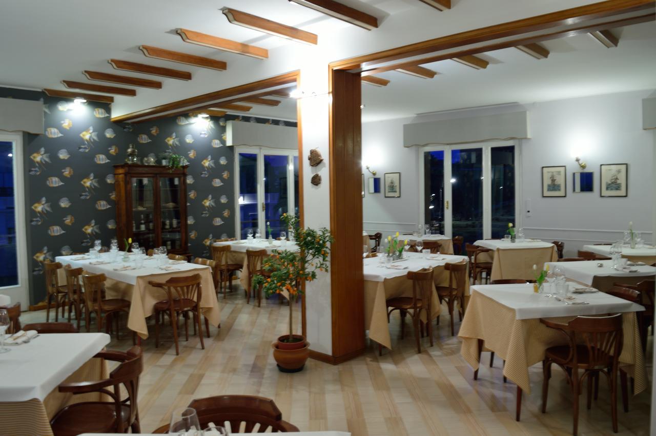 פורטו רקנאטי Hotel Bianchi Nicola מראה חיצוני תמונה